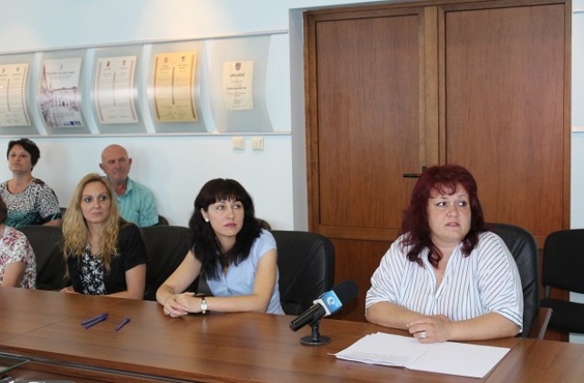 Наемат персонал по проекта Шанс за нашите деца в Хасково