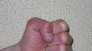 Нападнаха и ограбиха жена в Сливен