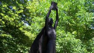 Посланика на Ирак у нас изнася публична лекция в Сливен