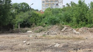 Опасните къщи край Балаклия са освидетелстванизапочна разчистване