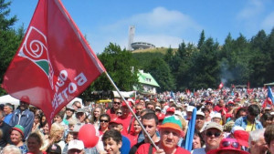 Хиляди социалисти се събират на Бузлуджа