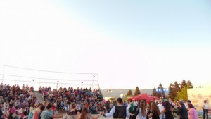 Откриват 103 градусов хоровод надиграване и изложба Ти и твоите