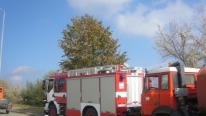 Пожар от землището на Бараково доведе до евакуация на жители