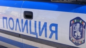 Откраднаха колите на топ полицаи