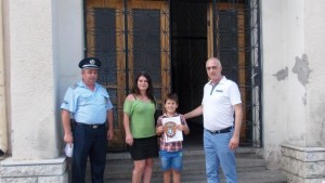 9годишно момче намери и върна портфейл с 2000 лева