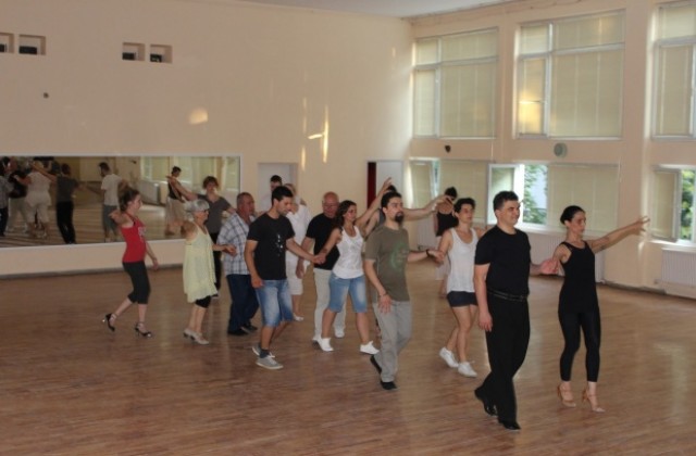 Проект „Русе, танцувай!“ продължава през септември
