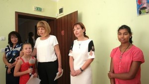 Мобилни екипи в София ще помагат на деца и семейства