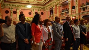 Силна подкрепа за идеята на Казанлък за паметник на химна