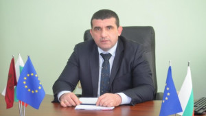 Община Девня намали наследените дългове с над 60