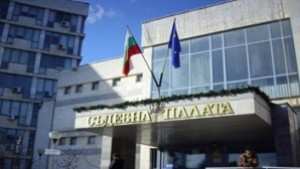 85 години затвор за рецидивист направил опит да изнасили възрастна