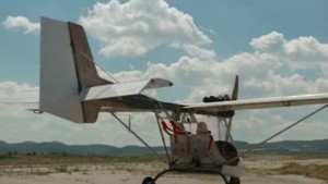 Показаха първия свръхлек самолет създаден у нас