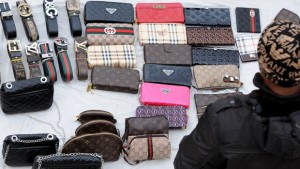 Полицията на лов за ментета по морето