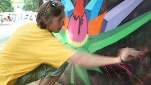 Графити брейкденс и рапиране събират младежи на фестивал