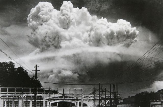 Япония отбелязва 71-ата годишнина от атомната бомбардировка на Нагасаки