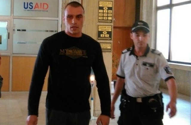Ангел Радичев в ареста за постоянно