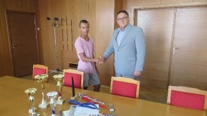 Десетокласник от Шумен стигна финал на световно по авиомоделизъм