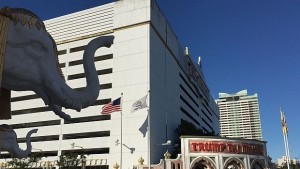 Палатът на Тръмп затваря врати