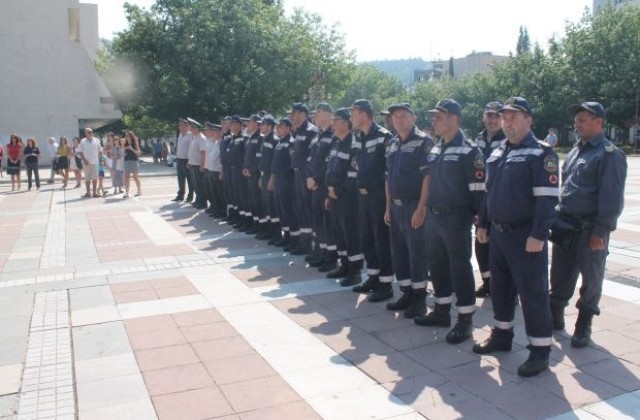 Благоевград посрещна своите герои от успешната мисия в Скопие