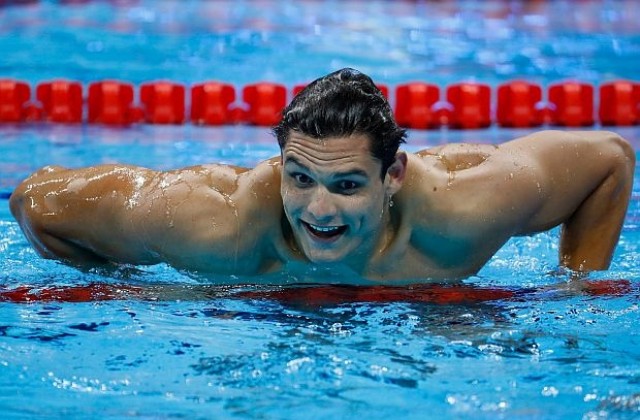 Как феновете видяха голи плувците на Олимпиадата (СНИМКИ)
