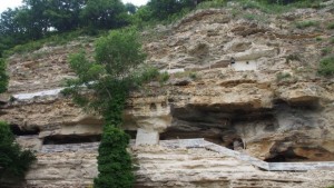 Аладжа манастир отново отворен