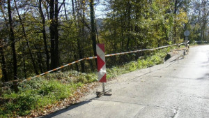 Изграждат четири подпорни стени за укрепването на пътя Трявна Дряново