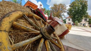 Докоснете се до уникалната атмосфера на фестивала в Търнава СНИМКИ