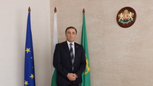 Кметът на Нова Загора с поздрав към гражданите