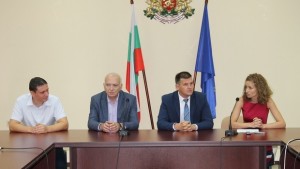 100 вече назначени за новостроящия се завод край с Крепост