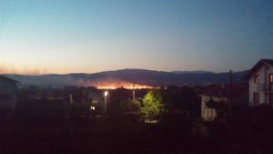 Изгоряха две коли 18 пожара за почивните дни