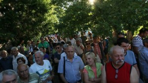 Жителите на столичния квартал Младост продължават бунта си ВИДЕО СНИМКИ