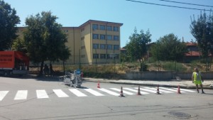 Полагат улична маркировка по главните улици в Дупница