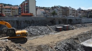 Започна изграждането на пешеходния мост на река Янтра