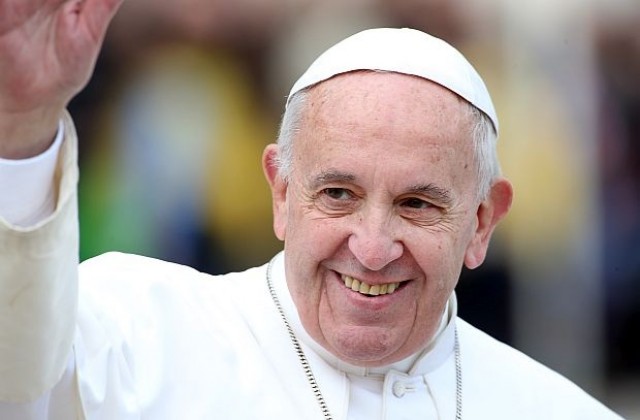Папата създаде специален департамент по въпросите на семейството