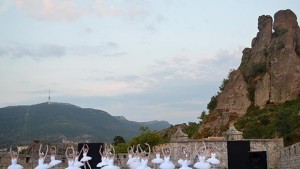 АкадКарталов с благодарствено писмо за служителите на МВР