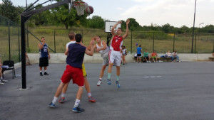 Турнир по стрийтбол организират в Търговище