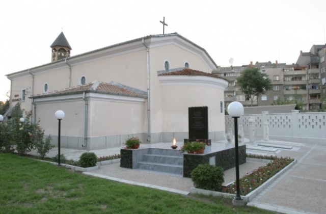 Арменската Апостолическа църква в Силистра отбелязва своя храмов празник