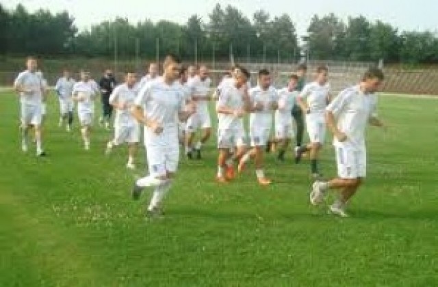 Футбол: В понеделник Спартак посреща Локомотив - София