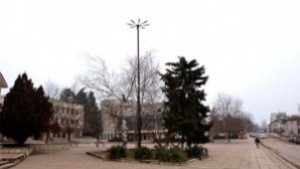 Укрепват свлачище до кметството в Манастирци
