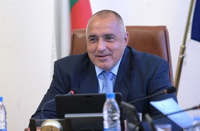 Бойко Борисов: Нежните представителки на България бяха прекрасни