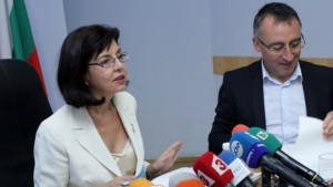 Няма да има наказани за скандалната обществена поръчка на МОН