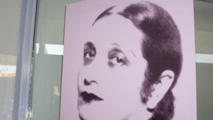 Набират творби за конкурса за млади поетеси Дора Габе