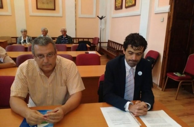 Общински съвет  избира за обмудсман между Любомир Иванов и Васил Иванов