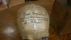 Монахини и историци са запазили черепа на войводата Цанко Дюстабанов