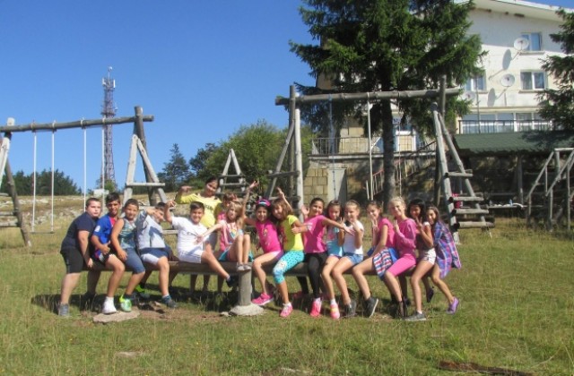 60 деца от Русе на летен лагер в Узана