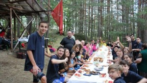 Деца на творческа ваканция в Ковачевица