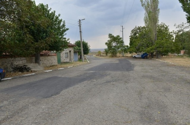 Текущите ремонти по улиците на община Сливен са изпълняват качествено