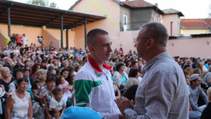 Община Две могили отбеляза празника си с концерт заря и