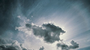 Седмицата започва с дъжд и гръмотевици