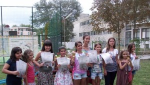 Формация на Фламинго 98 с две отличия от международен танцов