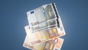 Шофьор се опита да подкупи полицаи